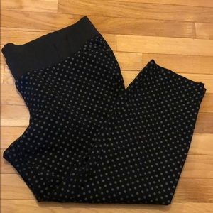 Black and grey pattern maternity pant